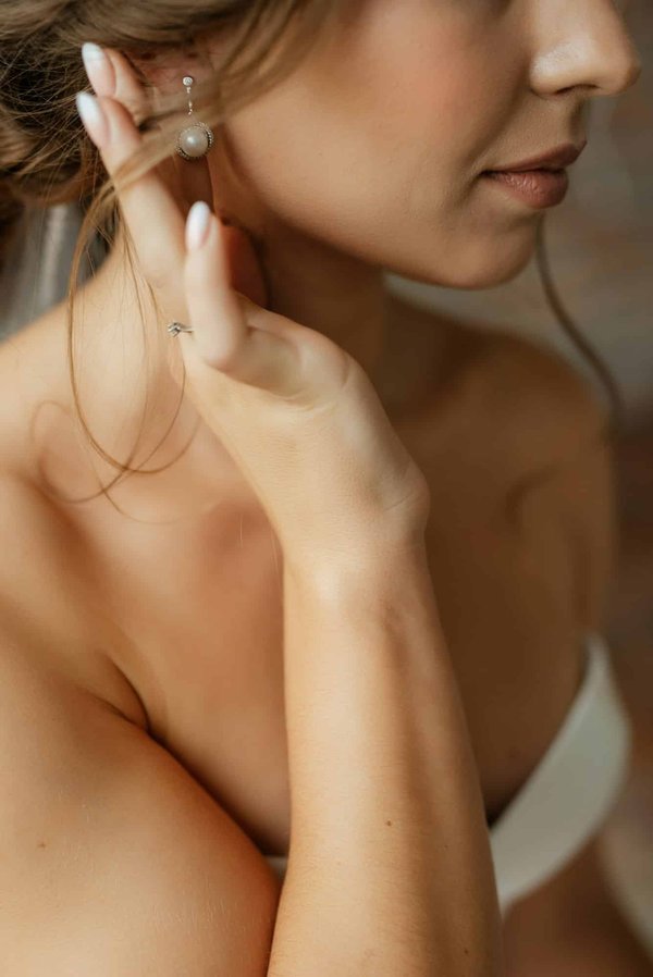 Boucles d'oreilles tendance : quel matériau choisir ?