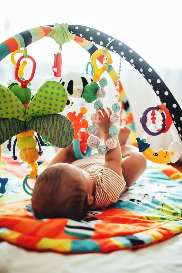 Comment choisir le meilleur tapis d'éveil pour mon enfant ?